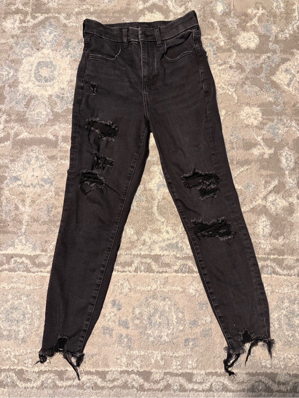 American Eagle Outfitters Black Distressed Skinny Jeans